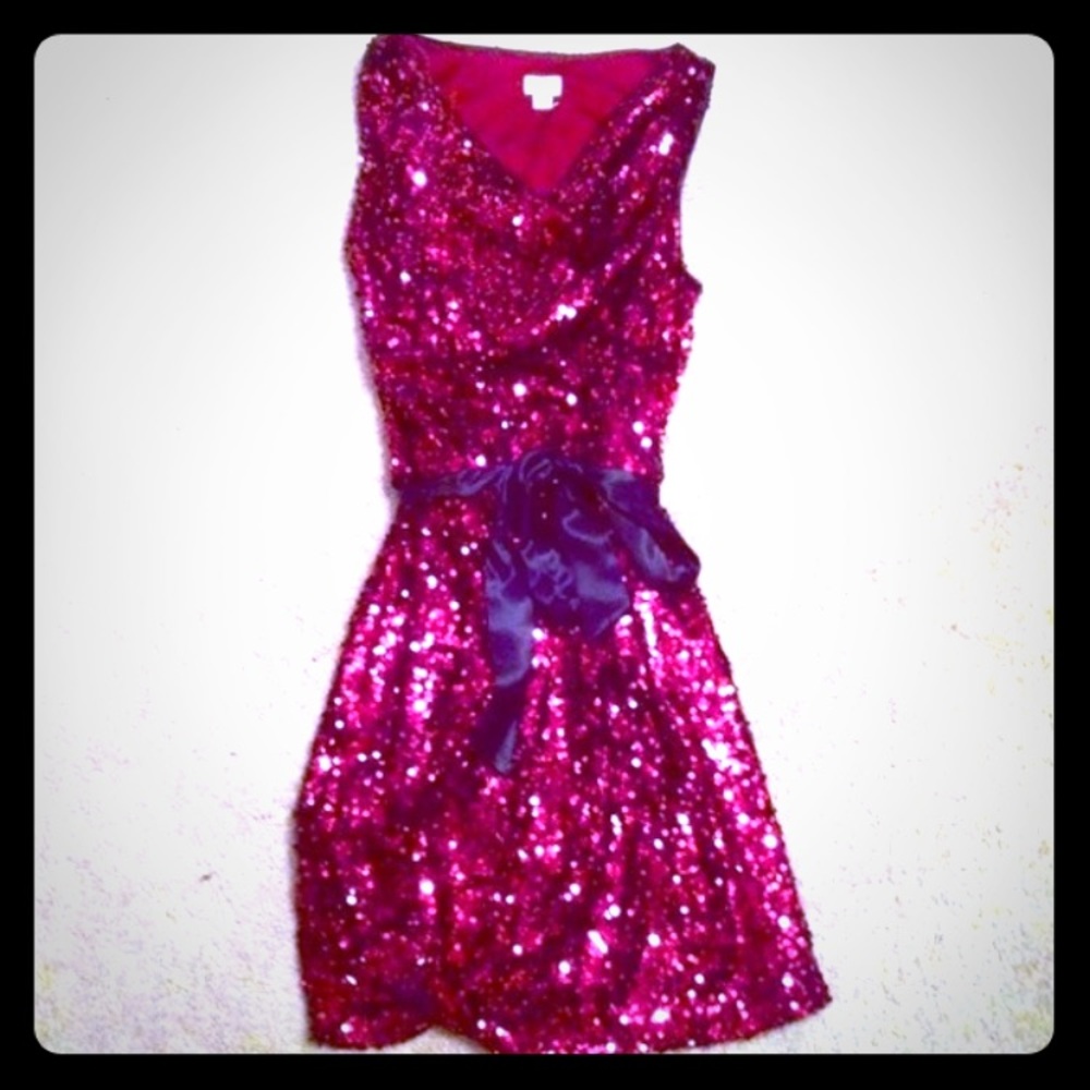 Cache sequined neck cowl dress 🎉HP x4